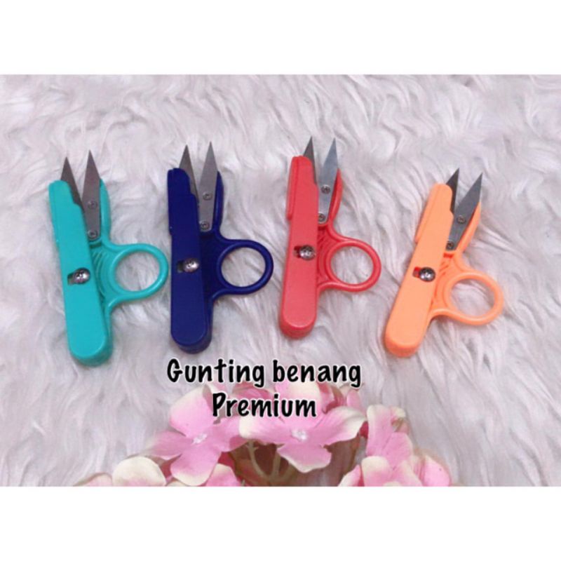 

Gunting Benang Jahit Tajam / Pemotong Sisa benang Jahit