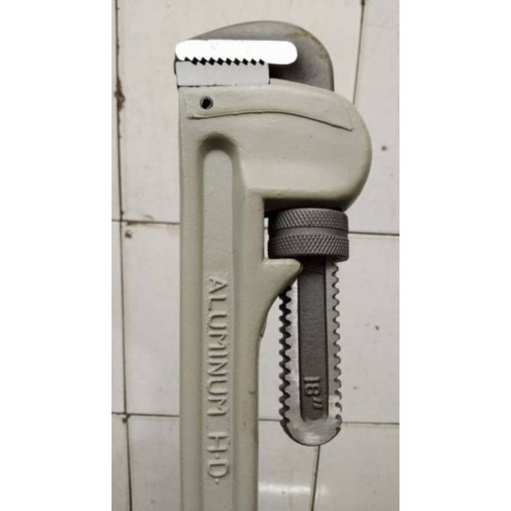 Kunci Pipa 18 inch Gagang Aluminium Kunci Pipa Air Ledeng PDAM 450mm
