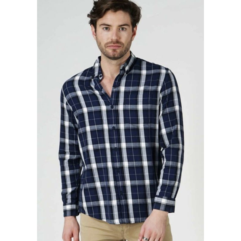 kemeja kotak regular fit boombogie