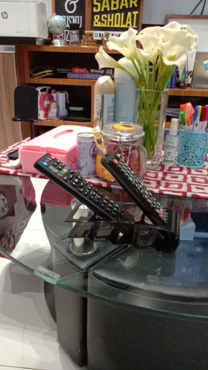 Remote Control Stand Holder Rack Rak Tempat Penyimpan Remote Tv Ac Dvd