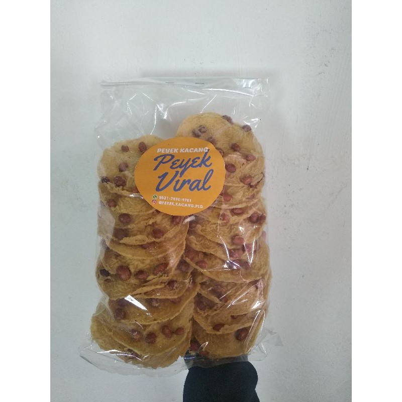 

Peyek Kacang