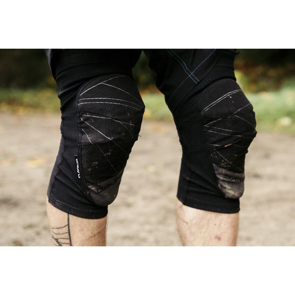 DAKINE SLAYER KNEE PAD DEKER KAKI DAKINE untuk KAKI SAJA