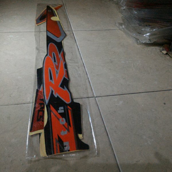 Stiker Striping Fiz R 2002 Hitam Orange