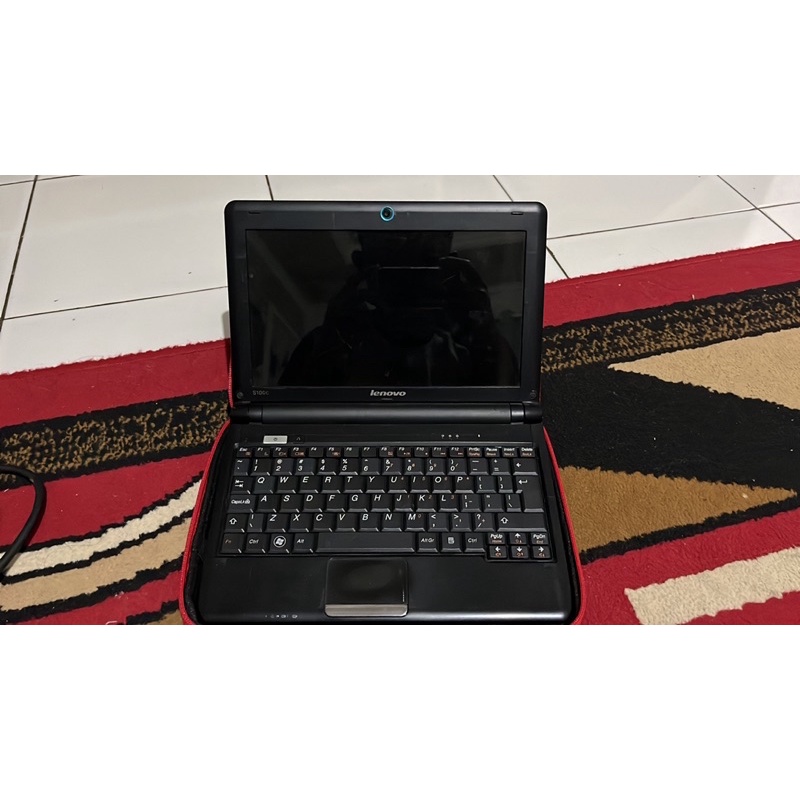 netbook lenovo s100c bahan