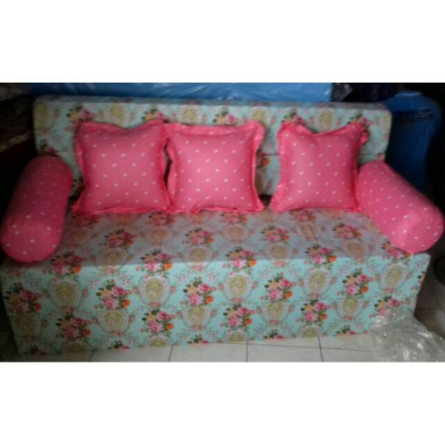 Cover sofabed inoac 200x200 bahan star nikita