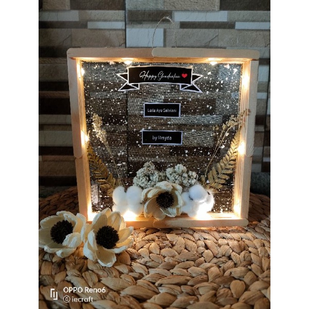 1 HARI JADI Square Frame Flower in Frame Kado Pernikahan Kado Ulang Tahun Kado Ultah Kado Wisuda Kado Tunangan Kado Anniversary Kado Unik Aesthetic