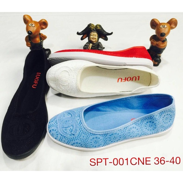 sepatu wanita kanvas luofu slip on 001cne