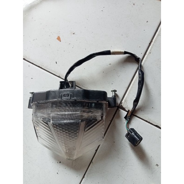 stoplamp (lampu belakang cbr 150r led)