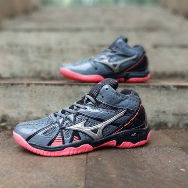 mizuno wave tornado 9