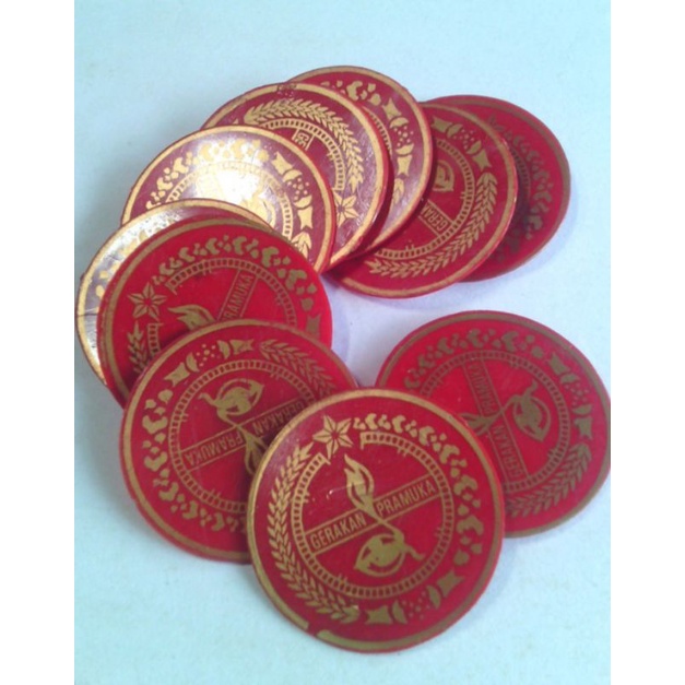 Pin Atribut Putri Gerakan Pramuka Penggalang Merah