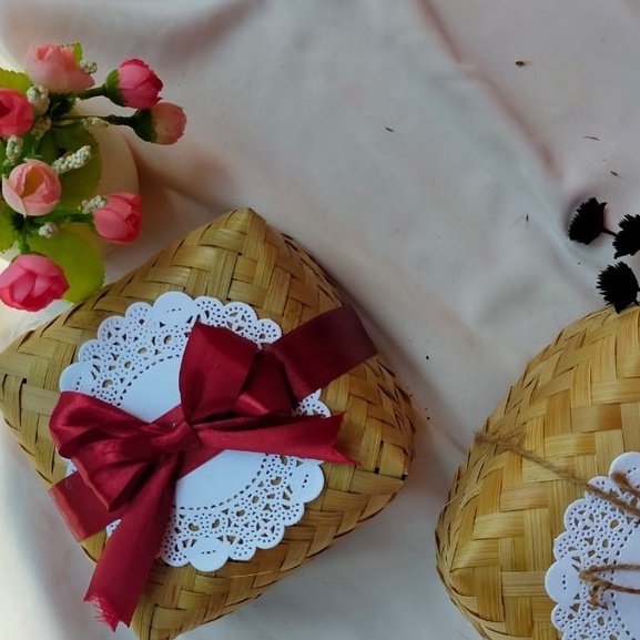 Cod B15- Besek 15 X 15 X 6 -Besek Anyaman Bambu- Besek Bambu- Besek Jakarta-Besek Kecil-Besek