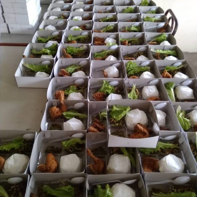 

Nasi kotak bandara