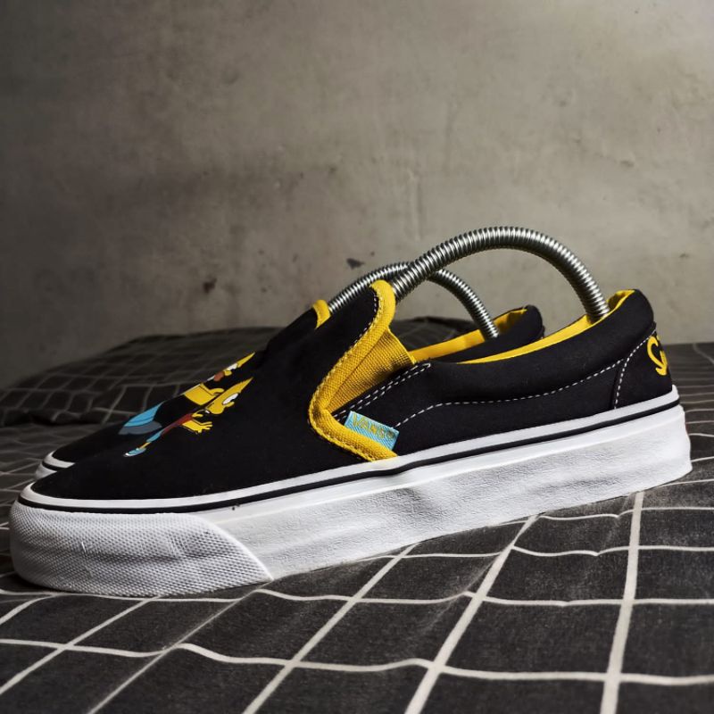 VANS SLIP ON X THE SIMPSON