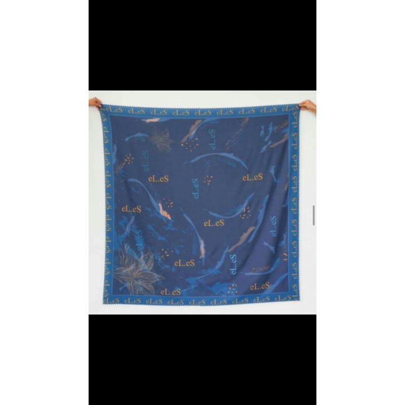 scarf eL eS by Lina Sukijo