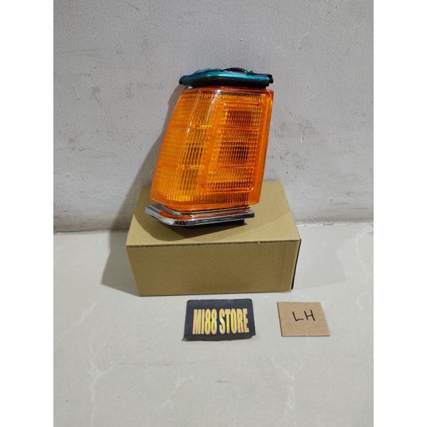 LAMPU SEIN SEN DEPAN 1PCS MITSUBISHI LANCER SL 80-82