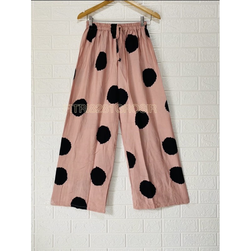 CELANA KULOT RAYON MOTIF POLKADOT/KOPI ADEM NYAMAN DI PAKAI