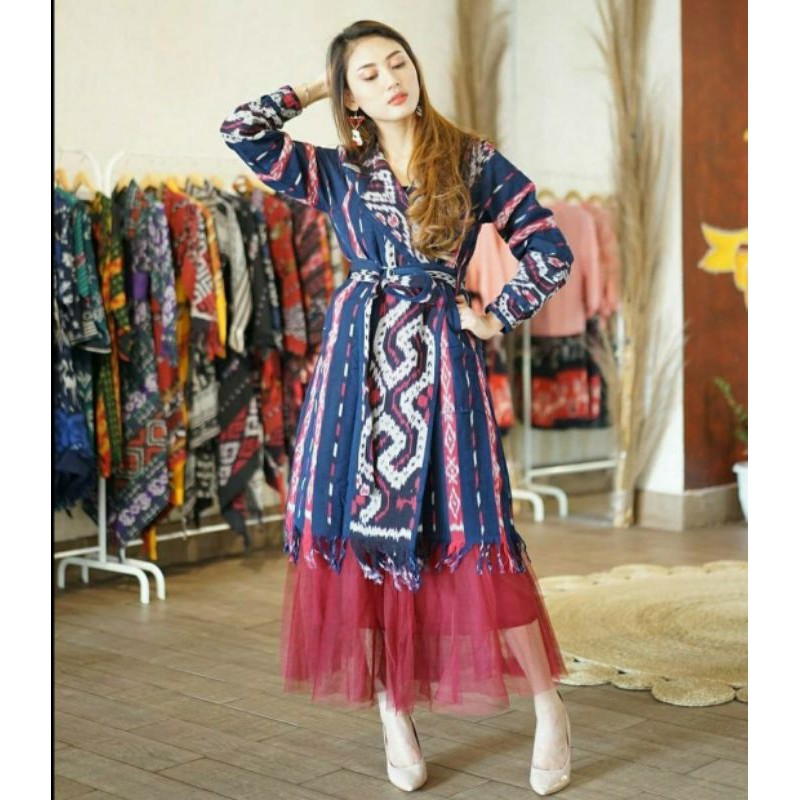 Outer kain tenun troso etnic motif sumba