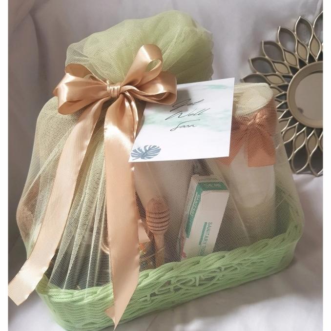 

BISA COD SPECIAL CARE HAMPERS / KADO / PARCEL / GIFT UNTUK YANG SEDANG SAKIT HEMAT