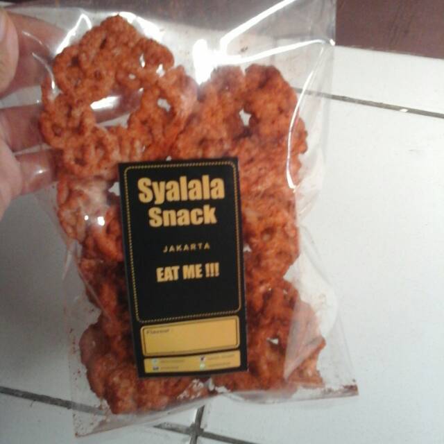 

Kerupuk Kribo Pedes