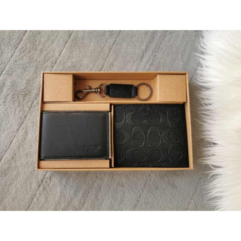 COACH COMPACT ID SIGNATURE WALLET AND CARD HOLDER FREE BOX / giftset / coach wallet giftset