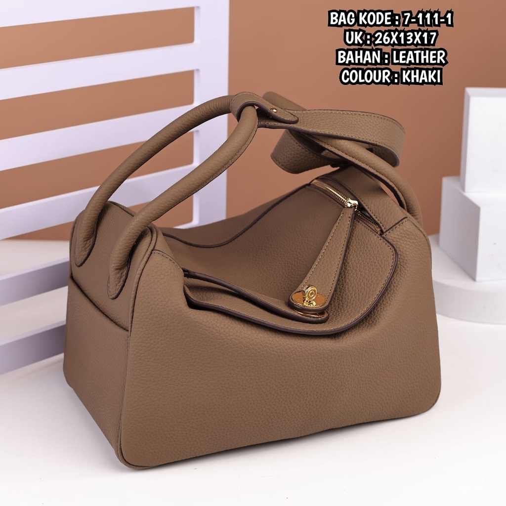 FASHION BAG  7-111-1  ( FREE DUSTBAG SESUAI ORI &amp; SERTI )