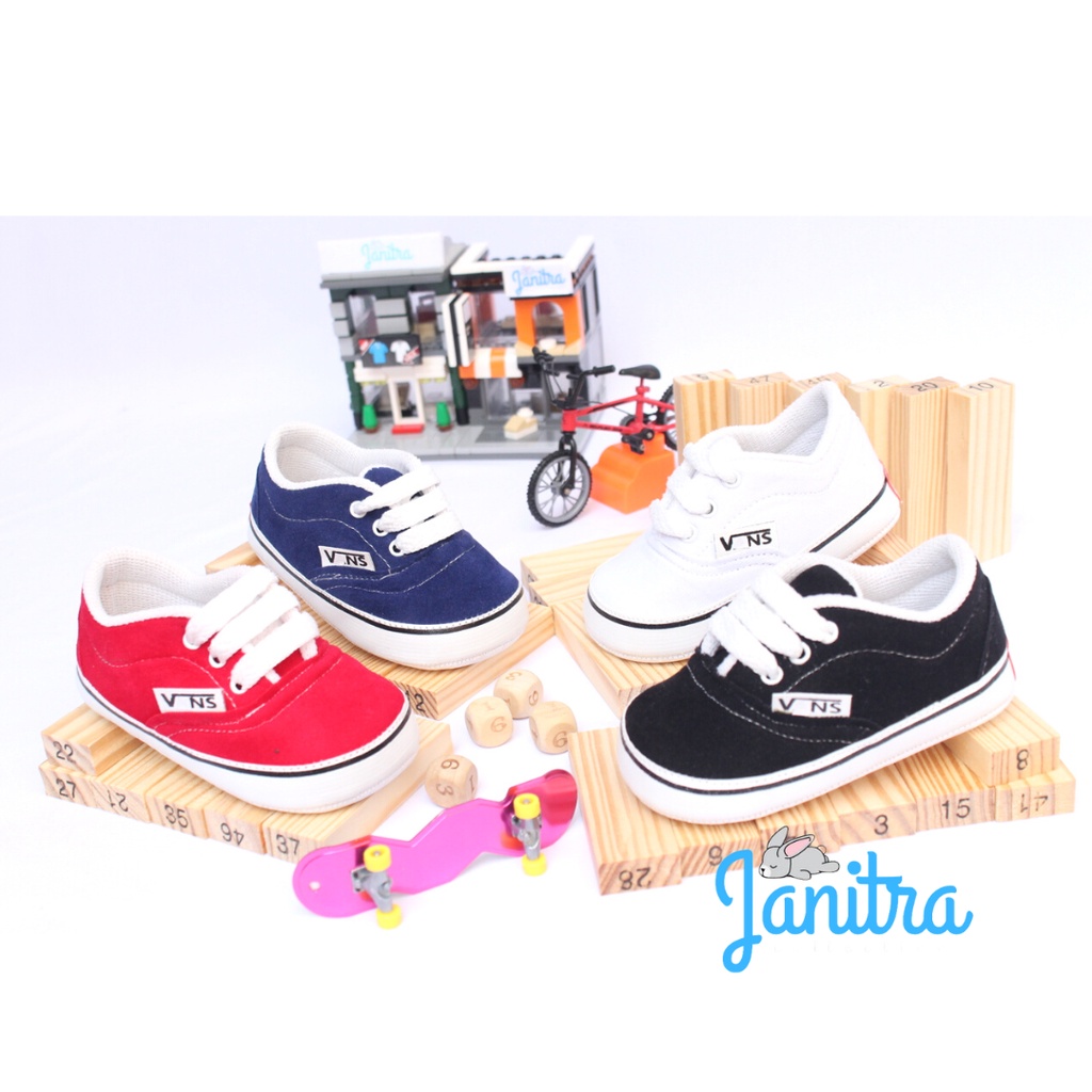 janitra baby shoes prewalker unisex sepatu bayi gendong belajar jalan california