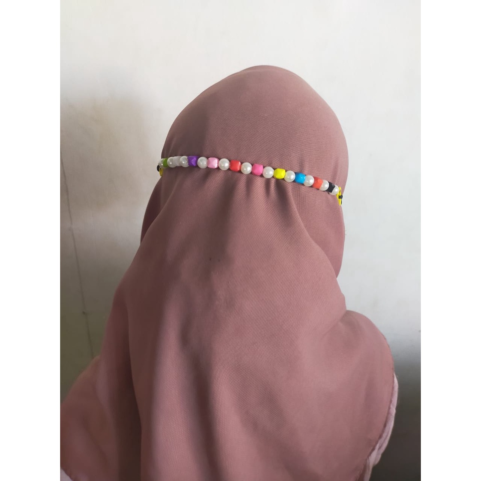 Konektor Masker Hijab Manik Mutiara