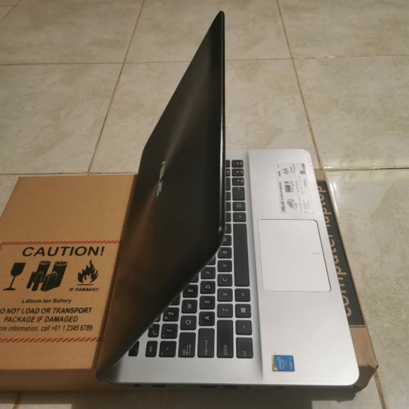 Laptop Second Asus A445L intel Cor i3-4005 Ram 4GB HDD 500GB Layar 14 inch windows 10 slim mulus