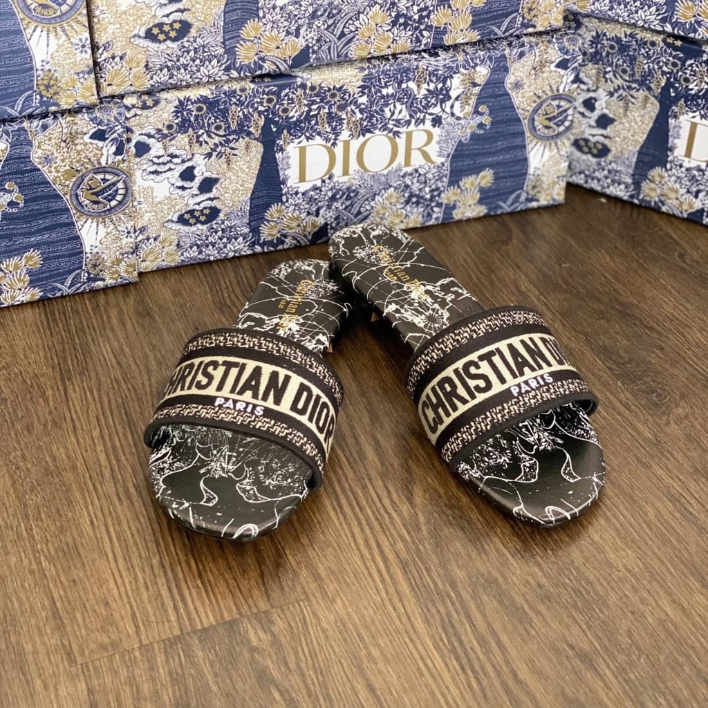 DIOR SANDAL WANITA FLAT DIOR DRS007