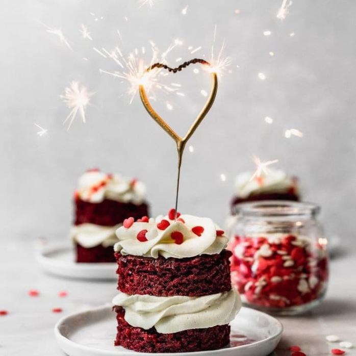 

PAKET PREMIX RED VELVET & BUTTERCREAM SIAP PAKAI
