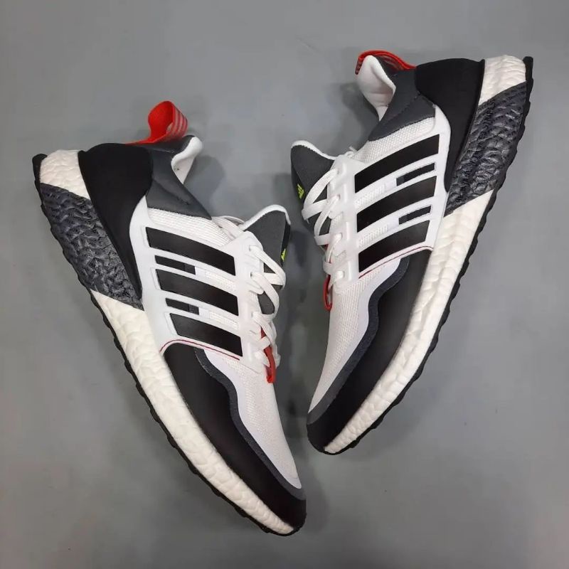 Adidas ultraboost all terrain white black red