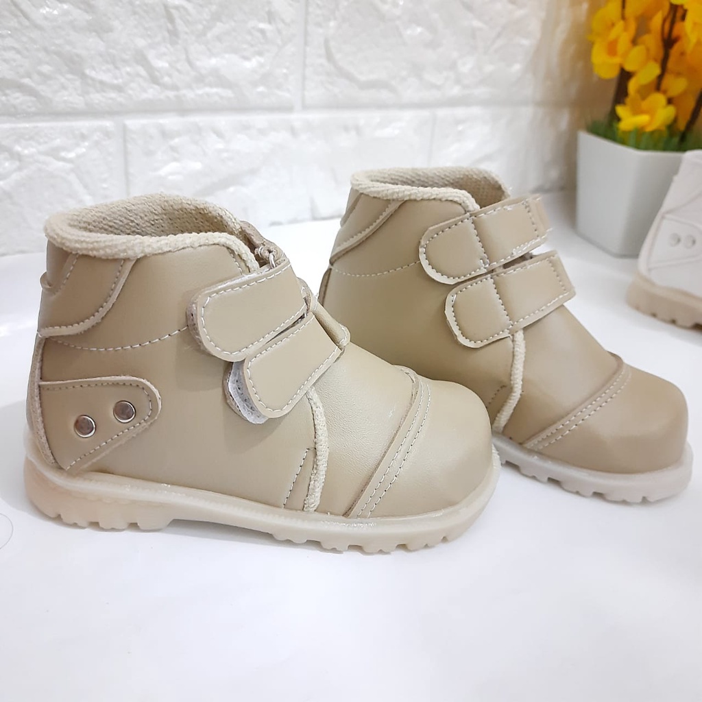 mandirishoestore-SEPATU BOOT ANAK 1-3 TAHUN BAY04