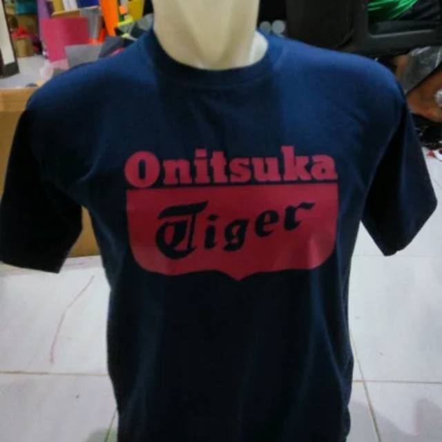 Tshirt baju kaos ONITSUKA TIGER