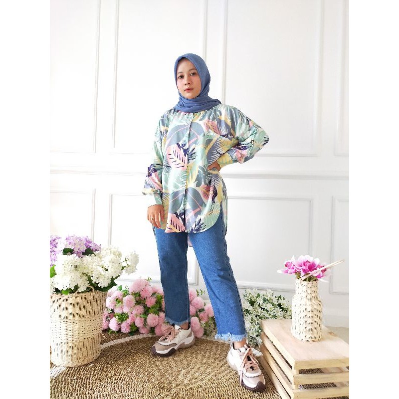 Kemeja oversize