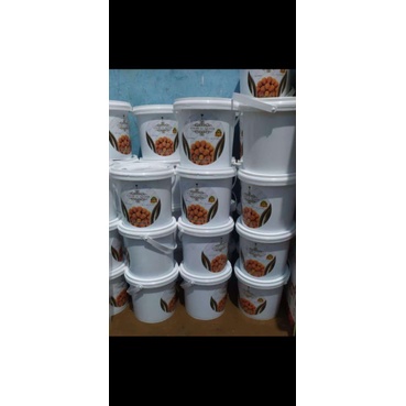 

kurma sukkari ember