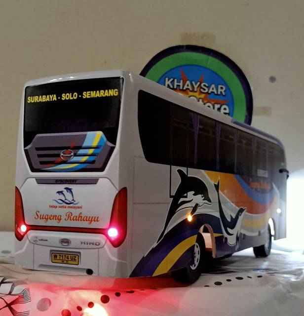 Miniatur bus shd sugeng rahayu livery lumba-lumba  plus Lampu