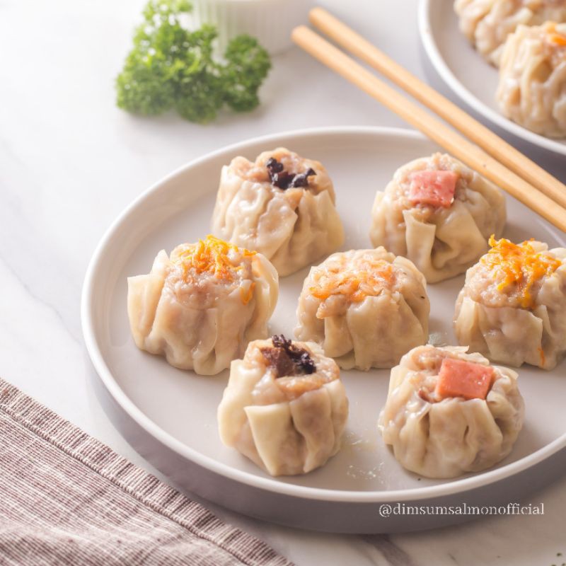 

DIMSUM SALMON FROZEN 100pcs