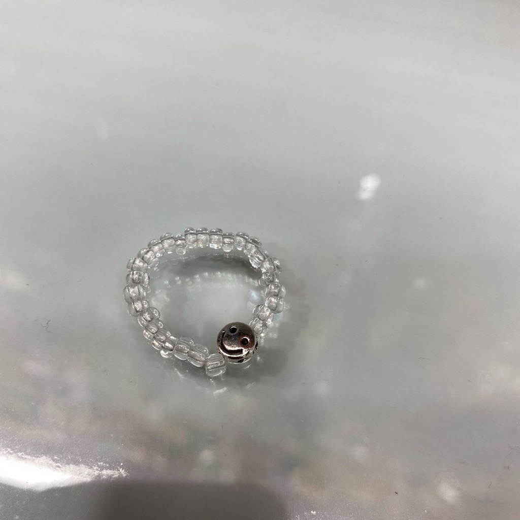 Gelang Tangan Manik-Manik Motif Smiley Face Warna Permen Beige Ala Korea / Retro Untuk Wanita-Clear Ring