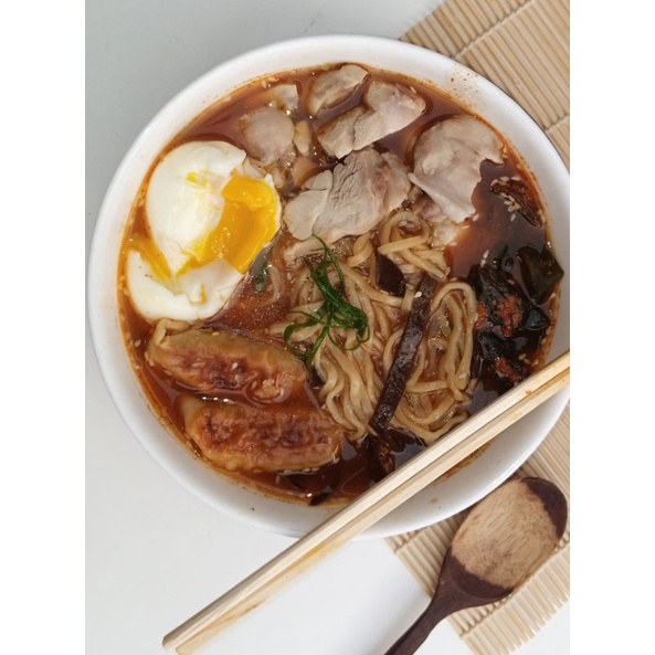 

RAMEN Miso pedas/RAMEN HALAL