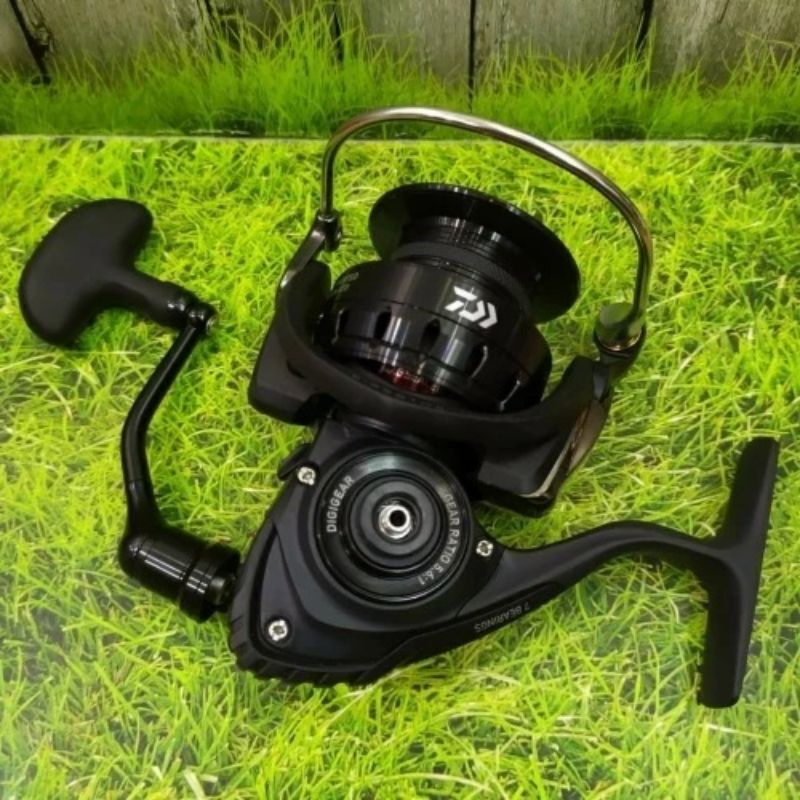 Reel Spinning DAIWA SALTIST NERO 2500 POWER HANDLE BEST SELLER
