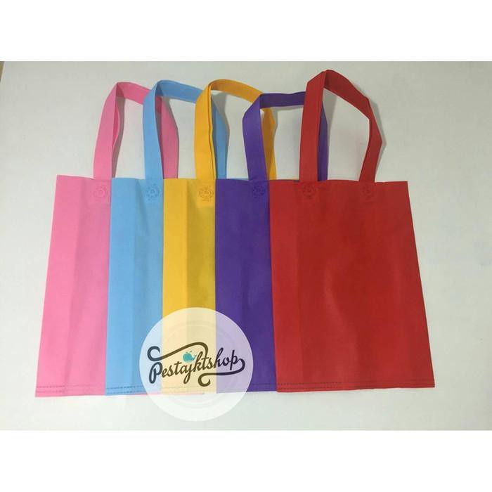 

Goodie Bag / Tas Spunbond Polos Uk 25X35|Kantong Bag Berkualitas