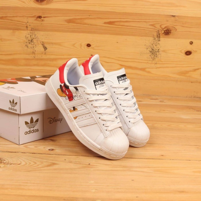 

Ready Adidas Superstar X Disney Mickey Mouse White