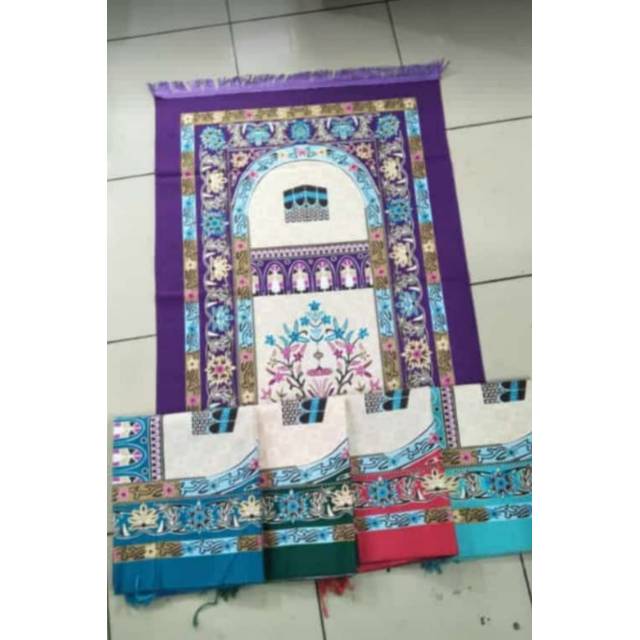 Sajadah Nurtex motif ka'bah