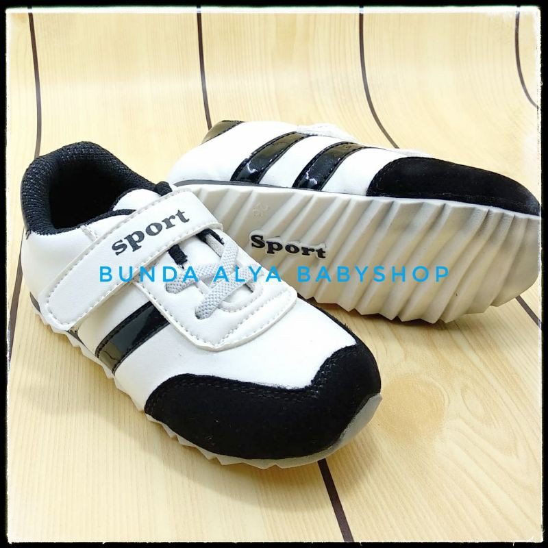 Sepatu Anak Laki Sport Usia 3 4 5 Tahunan REJECT Minus Sedikit Harga Miring [SEPATU ANAK REJECT]