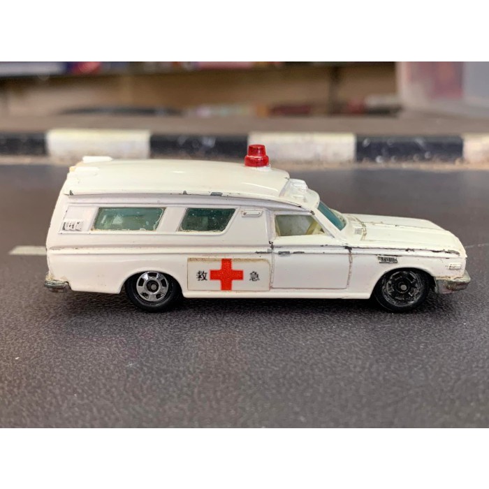 Vintage Tomica 40 Toyota Ambulance Made in Japan No Box