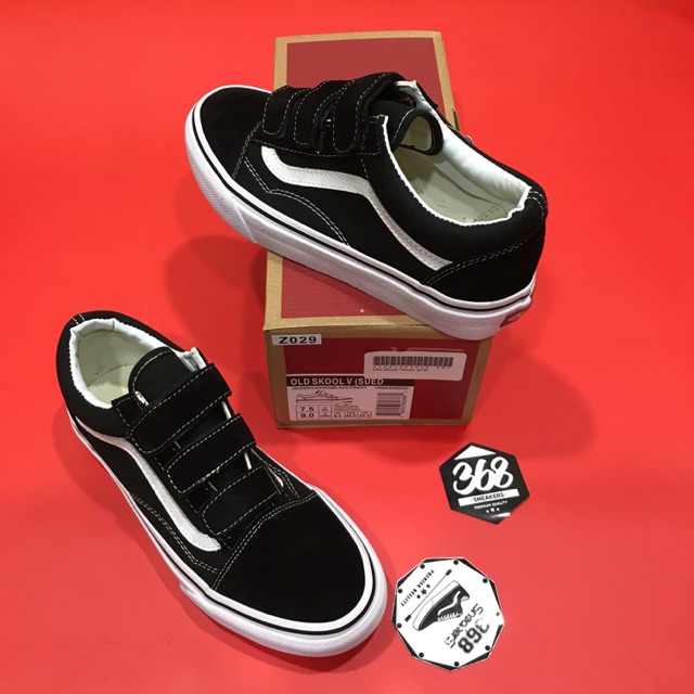 velcro black and white vans