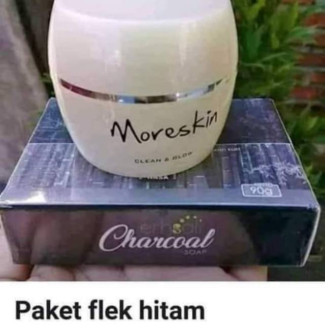 Nasa Palet flek hitam