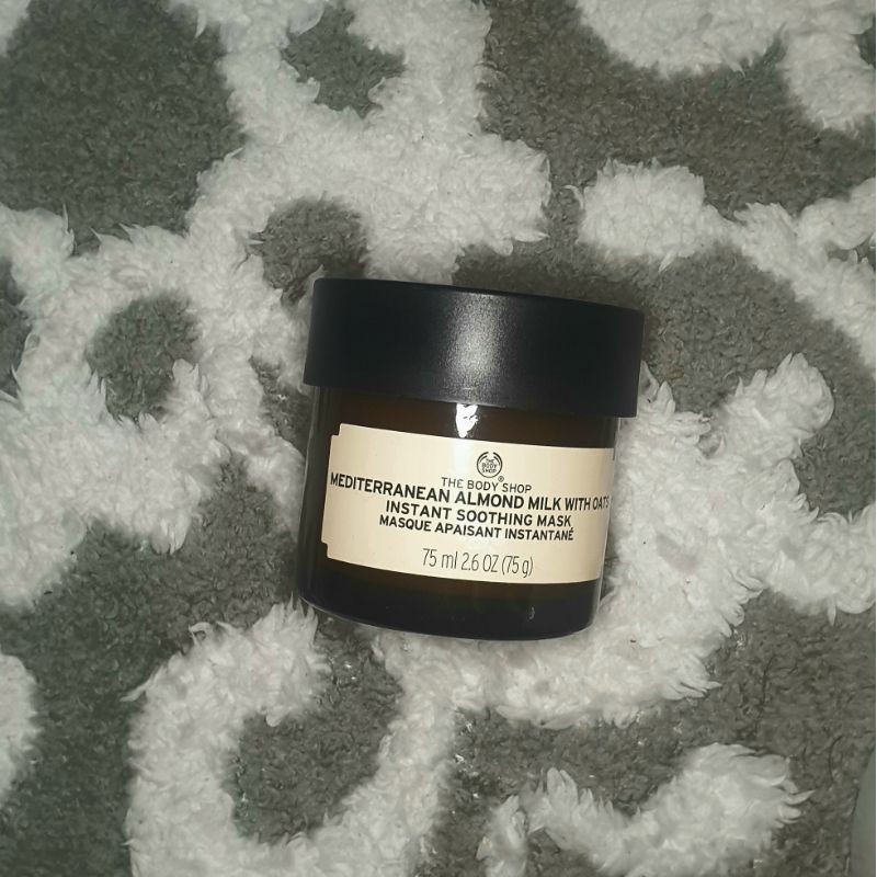 

The Body Shop Mediterranean Almond Milk With Oats Instant Shooting Mask