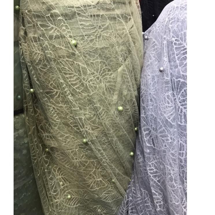 Mall tile mutiara motif daun new