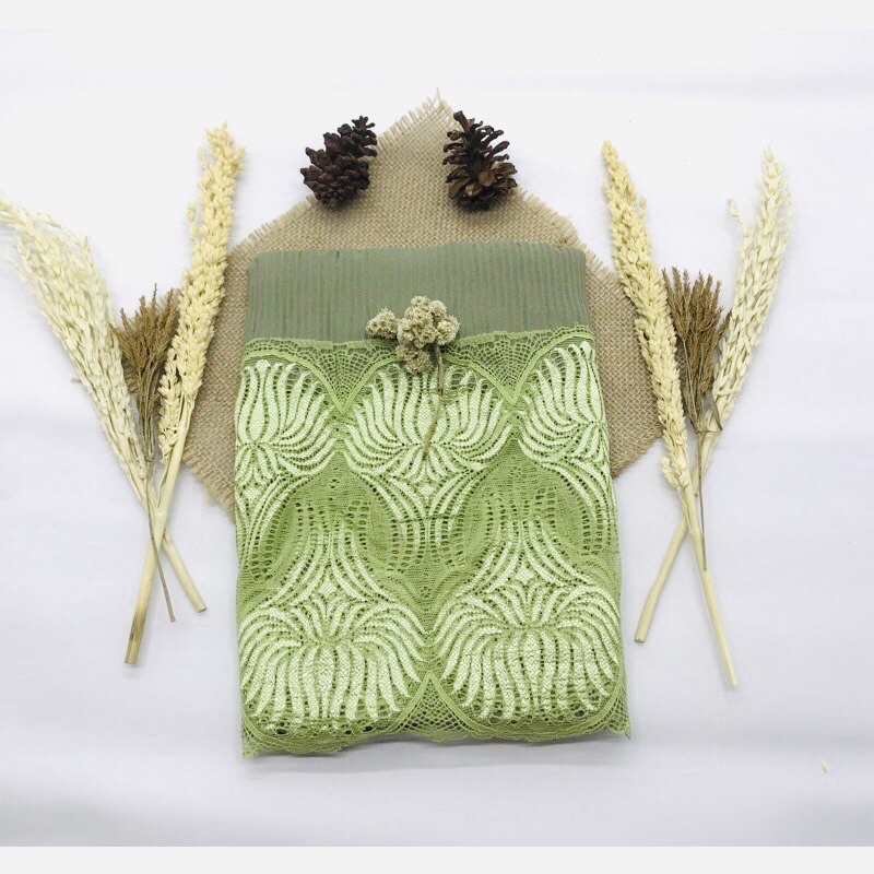 Pasmina  Plisket Prisket Renda Brokat brukat Impor/ Pasmina prisket  renda/model terbaru-Soft green senada 2